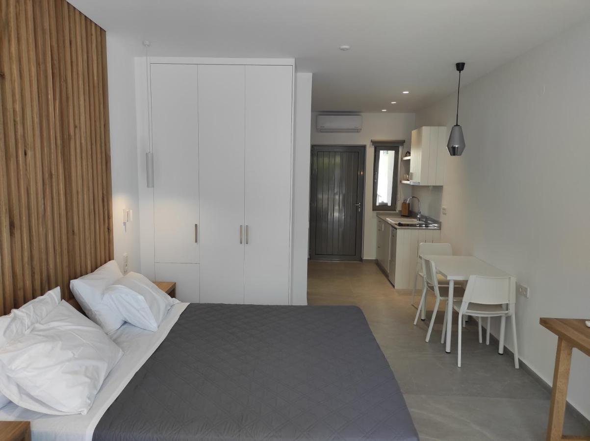 Melissa Apartments, Studios & Suites Malia Buitenkant foto