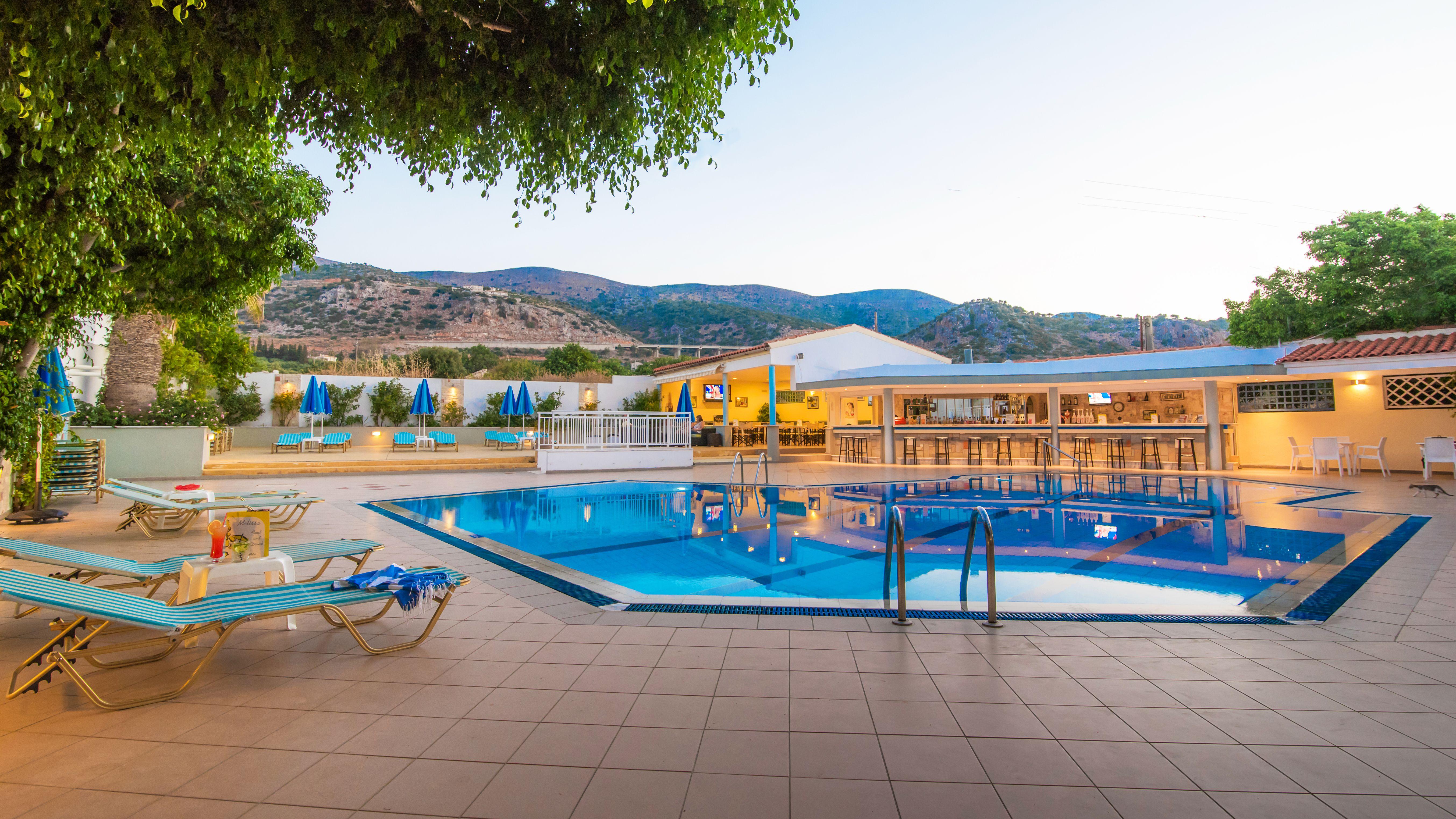 Melissa Apartments, Studios & Suites Malia Buitenkant foto