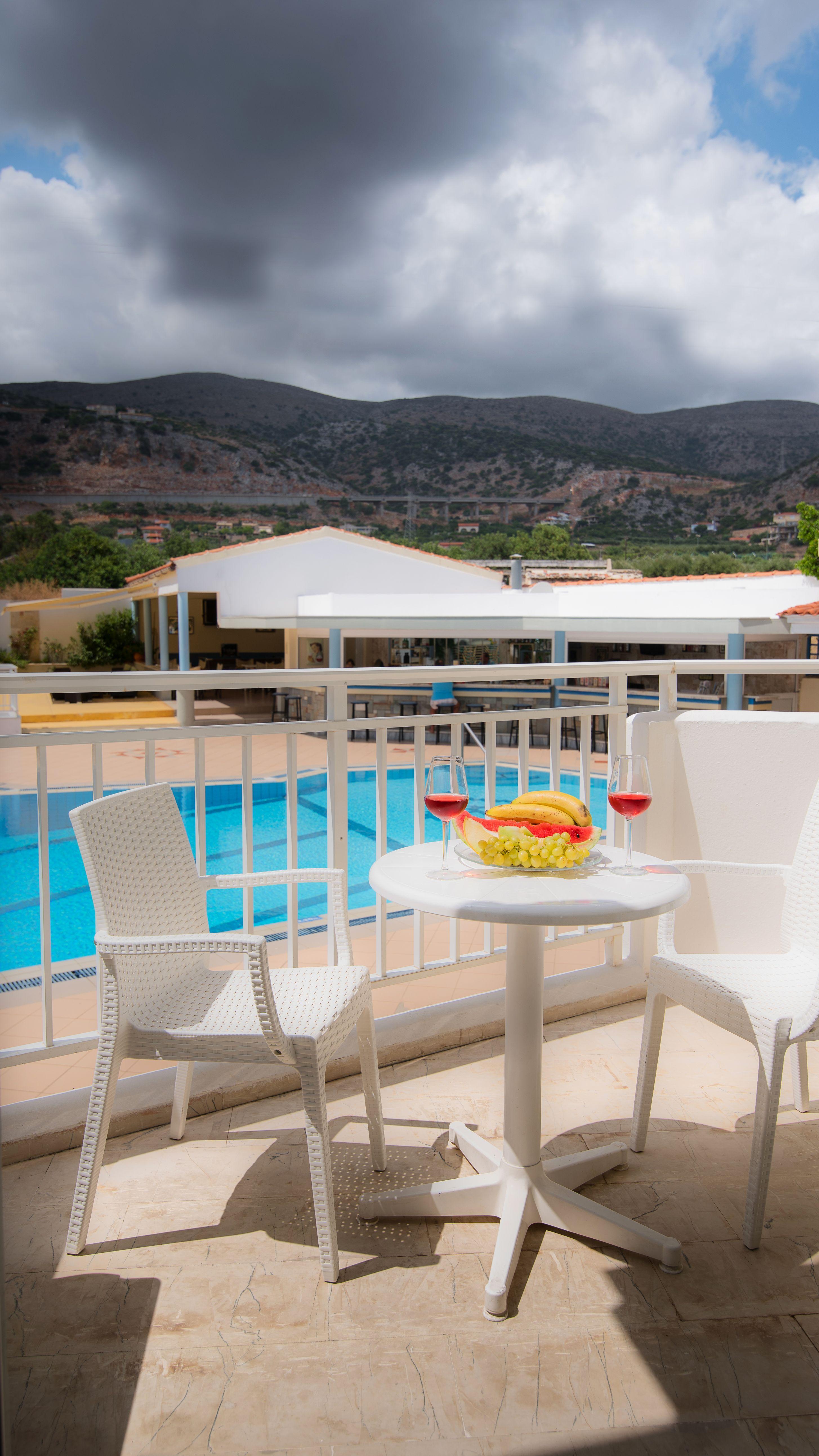 Melissa Apartments, Studios & Suites Malia Buitenkant foto