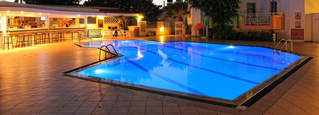Melissa Apartments, Studios & Suites Malia Buitenkant foto