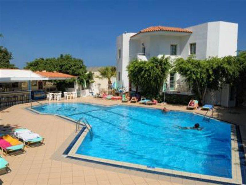Melissa Apartments, Studios & Suites Malia Buitenkant foto