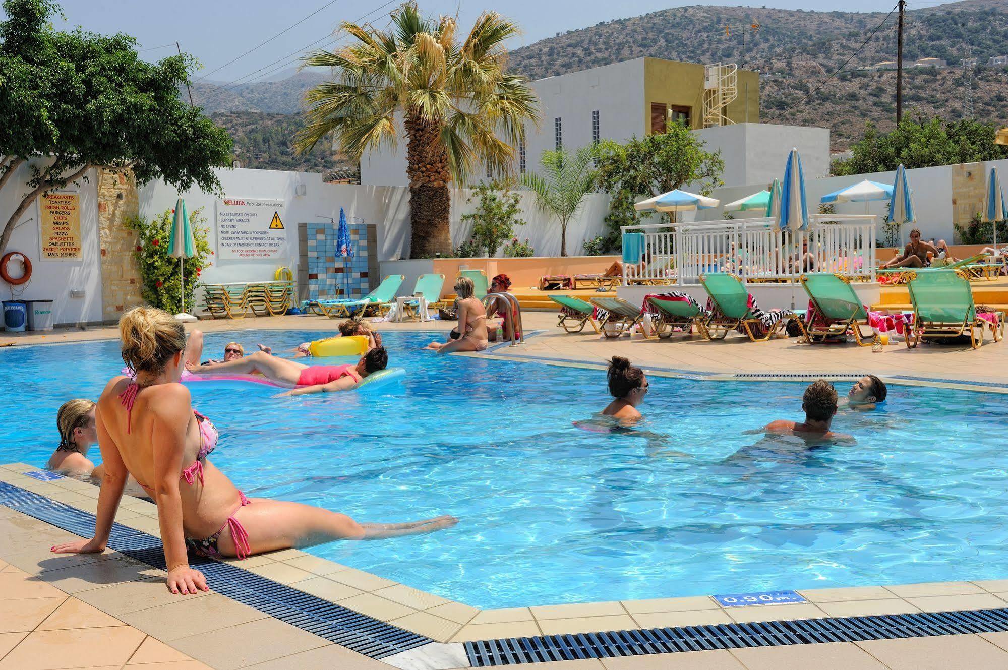 Melissa Apartments, Studios & Suites Malia Buitenkant foto